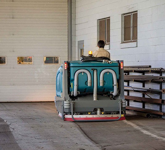 M30 SCRUBBER/SWEEPER, RIDER [M30] alt 9